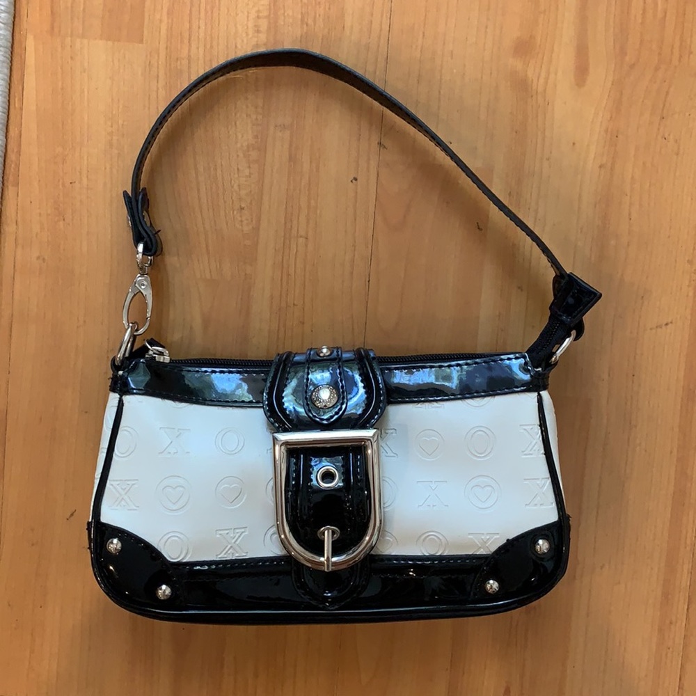 Black and white mini shoulder bag